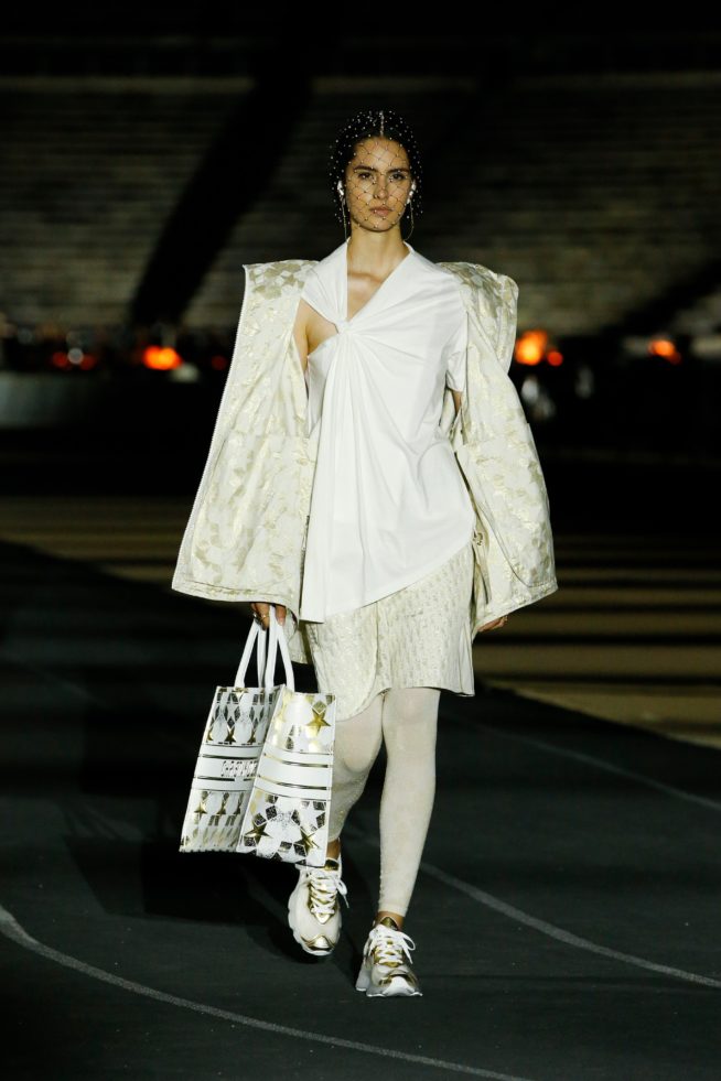00070-dior-resort-2022-credit-brand