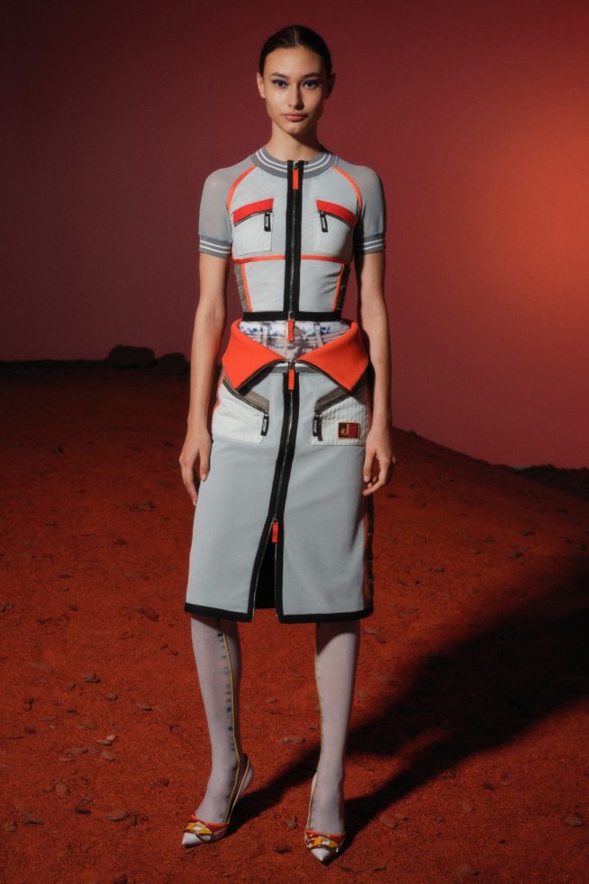 00071-diesel-ss22-credit-brand