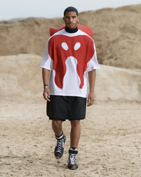 burberry-spring_summer-2022-menswear-presentation-collection-look-12-tyler