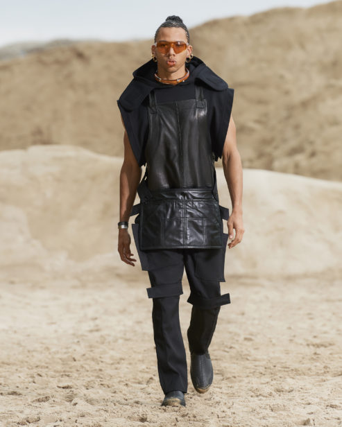 burberry-spring_summer-2022-menswear-presentation-collection-look-15-niclas
