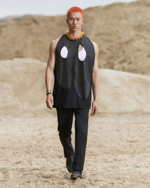 burberry-spring_summer-2022-menswear-presentation-collection-look-17-nic