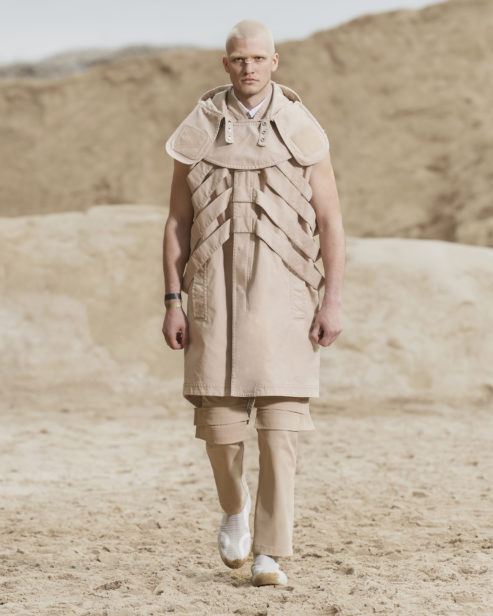 burberry-spring_summer-2022-menswear-presentation-collection-look-19-daniil