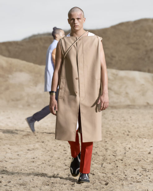 burberry-spring_summer-2022-menswear-presentation-collection-look-45-ben