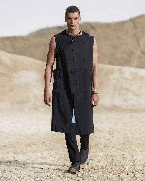 burberry-spring_summer-2022-menswear-presentation-collection-look-47-alvaro