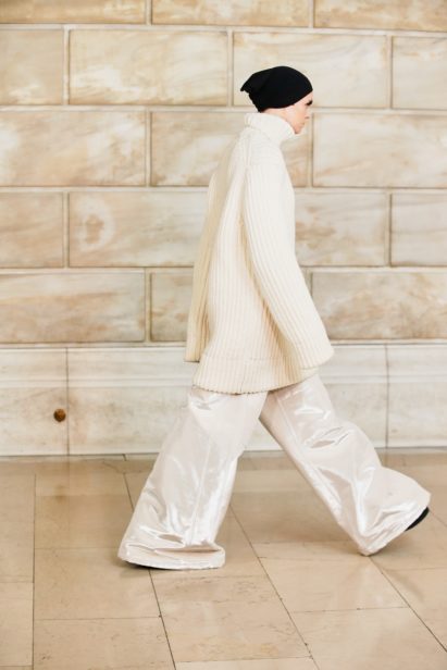 look-40-dee