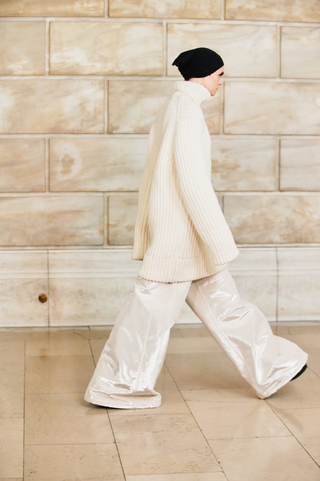 look-40-dee