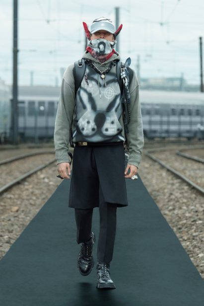 00002-givenchy-resort-22-credit-brand