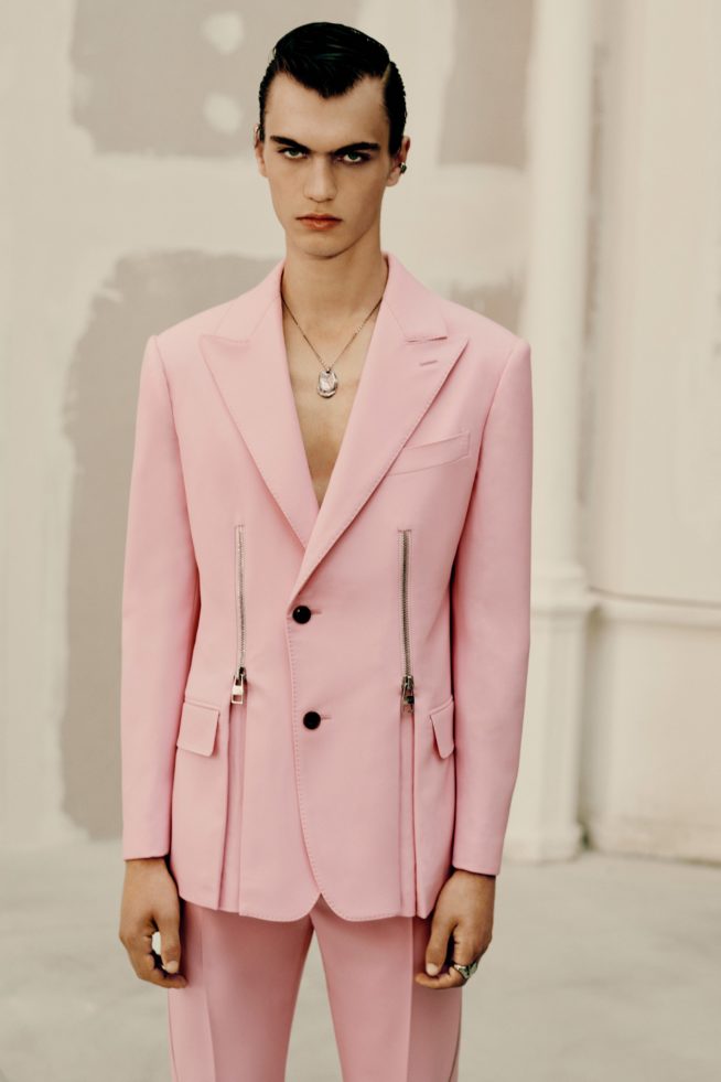 00004-alexander-mcqueen-mens-ss22-credit-brand