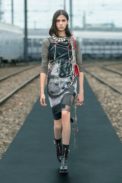 00004-givenchy-resort-22-credit-brand