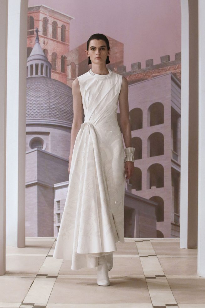 00005-fendi-couture-fall-2021-credit-brand