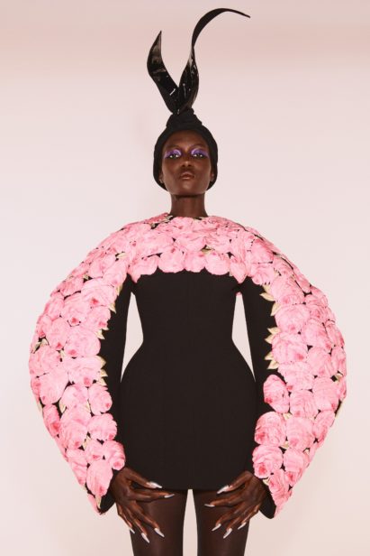 00006-schiaparelli-couture-fall-21-credit-daniel-roseberry-brand