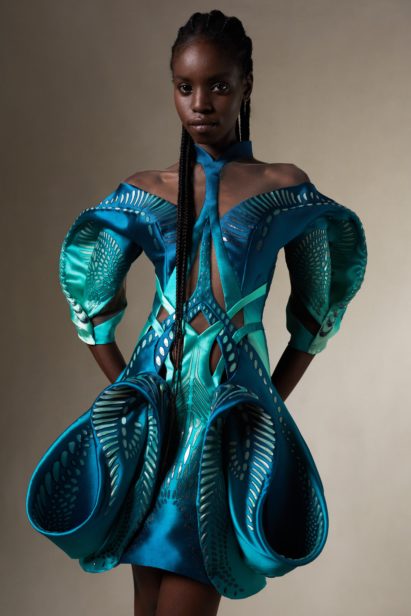 00009-iris-van-herpen-fall-21-couture