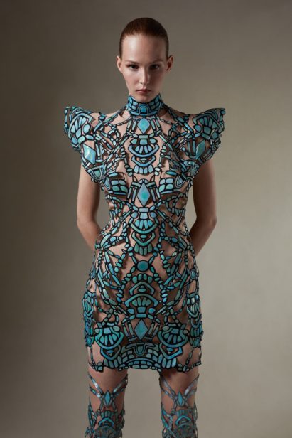 00010-iris-van-herpen-fall-21-couture