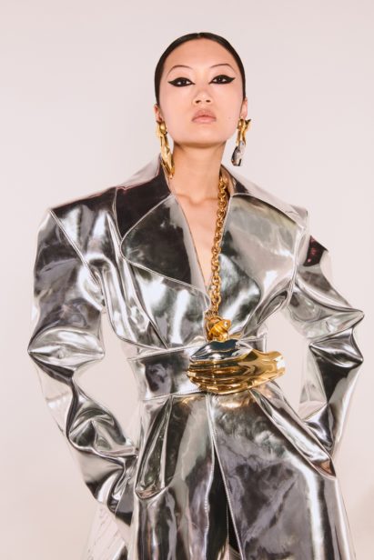 00010-schiaparelli-couture-fall-21-credit-daniel-roseberry-brand
