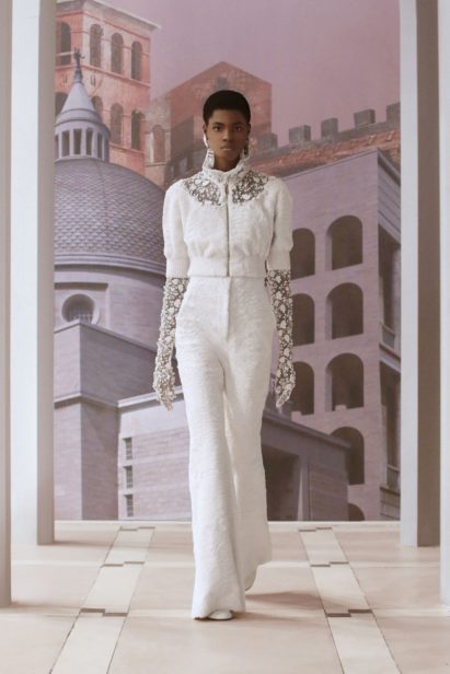 00011-fendi-couture-fall-2021-credit-brand