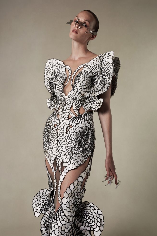 00011-iris-van-herpen-fall-21-couture