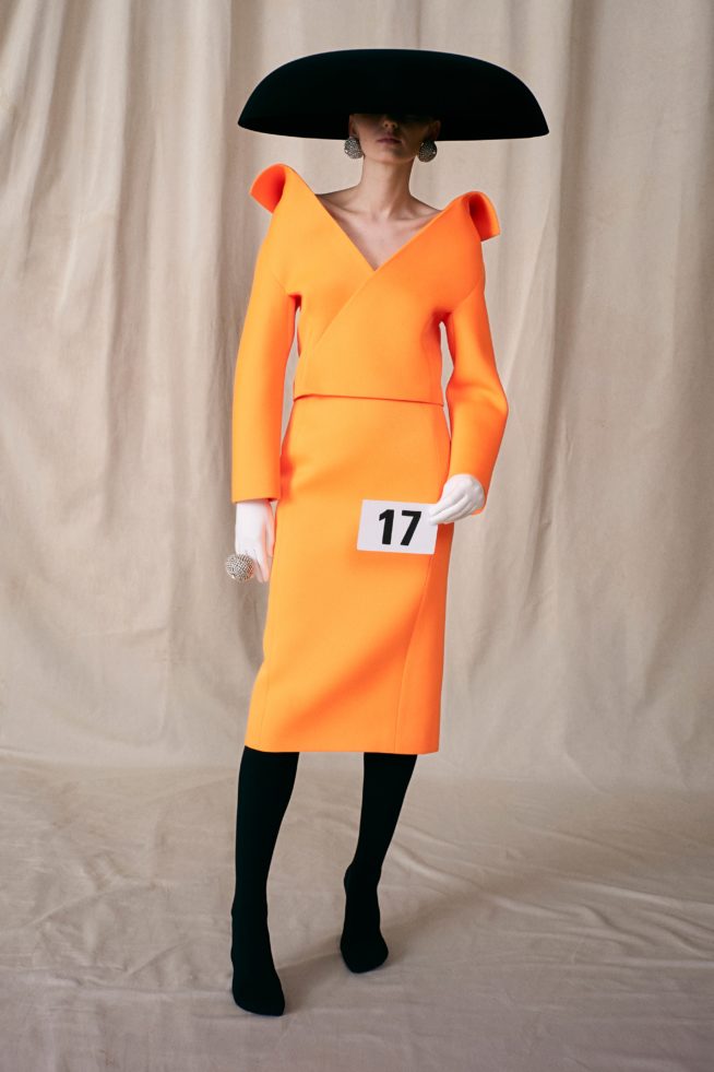 00017-balenciaga-couture-fall-21-credit-brand