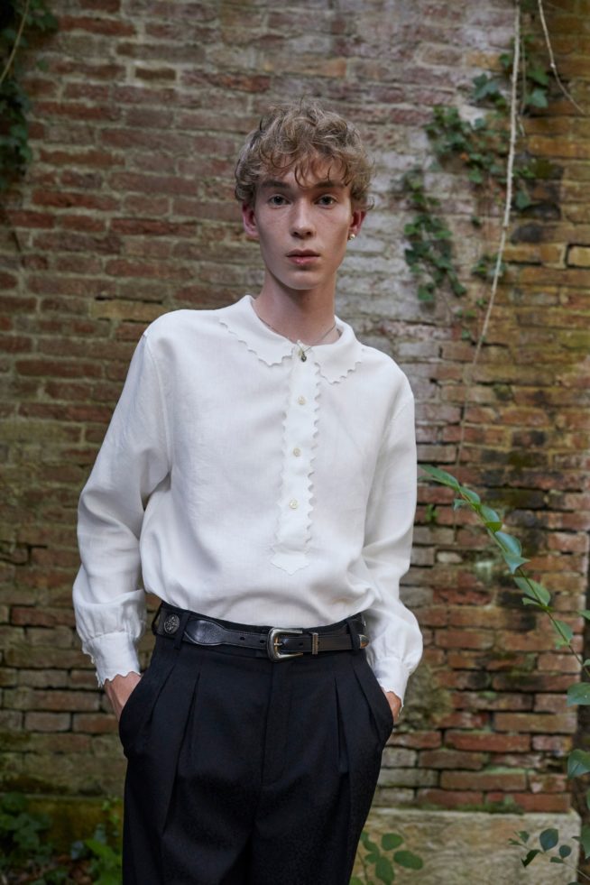 00019-saint-laurent-mens-ss22-venice-credit-brand