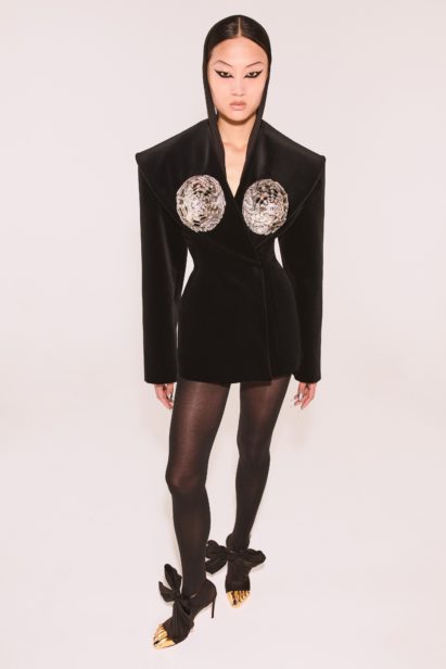 00021-schiaparelli-couture-fall-21-credit-daniel-roseberry-brand