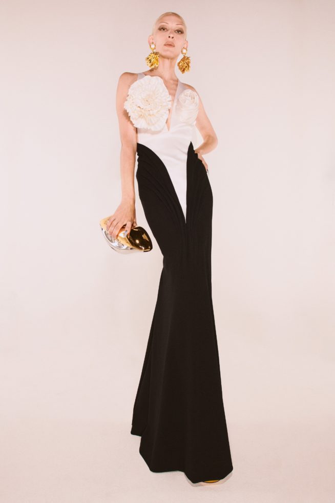 00022-schiaparelli-couture-fall-21-credit-daniel-roseberry-brand