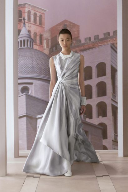 00023-fendi-couture-fall-2021-credit-brand