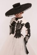 00024-schiaparelli-couture-fall-21-credit-daniel-roseberry-brand
