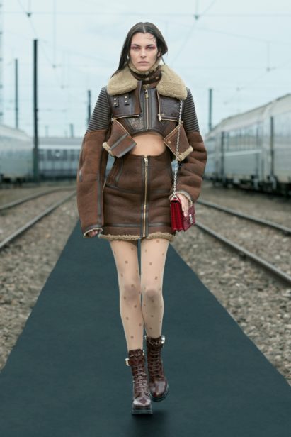 00027-givenchy-resort-22-credit-brand