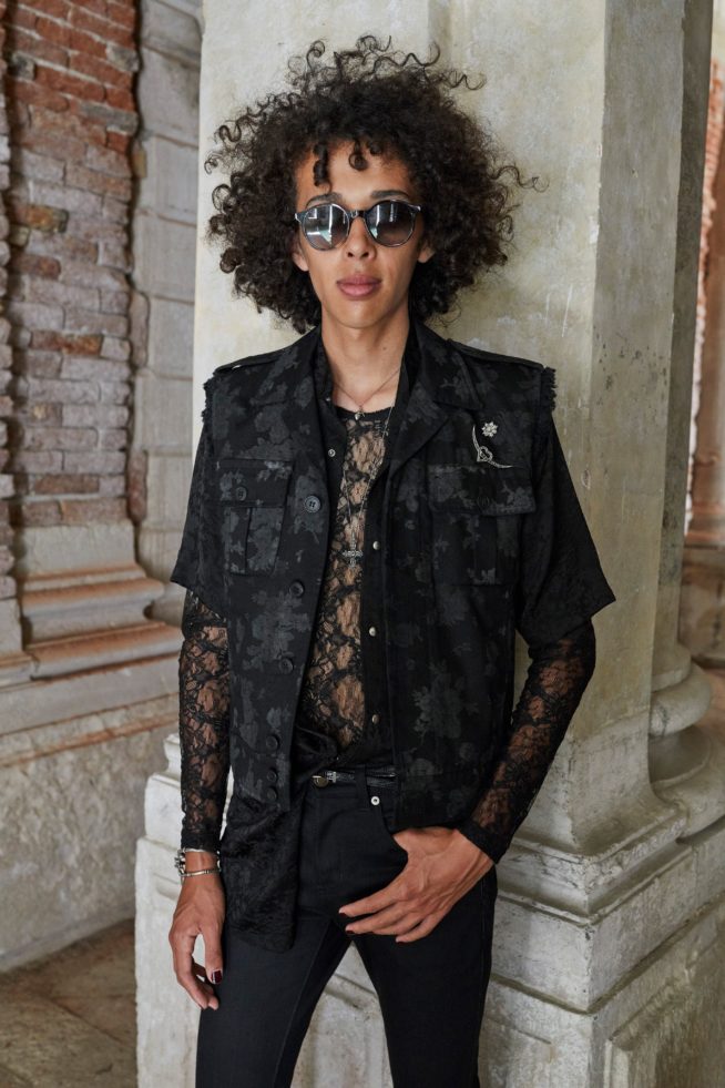 00027-saint-laurent-mens-ss22-venice-credit-brand