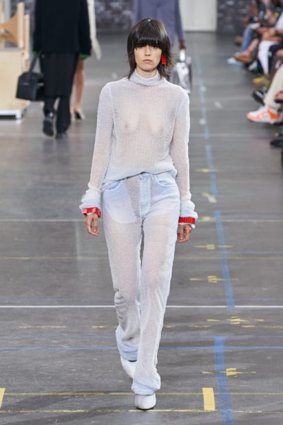 00031-off-white-fall-2021-credit-alessandro-lucioni-gorunway