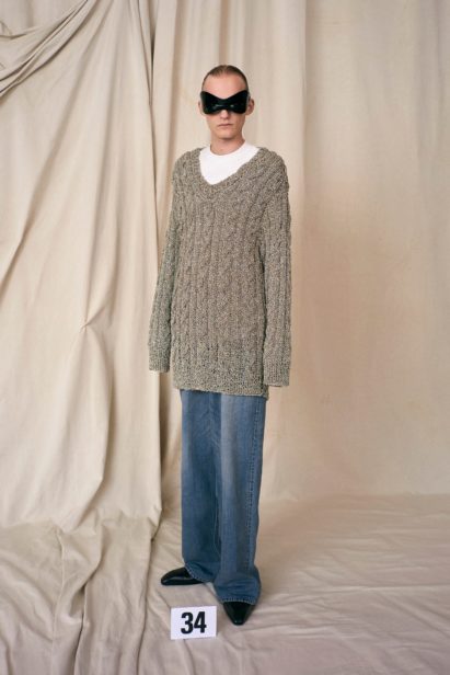 00034-balenciaga-couture-fall-21-credit-brand
