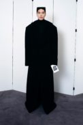 00048-balenciaga-couture-fall-21-credit-brand