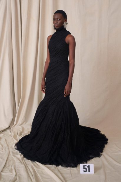 00051-balenciaga-couture-fall-21-credit-brand