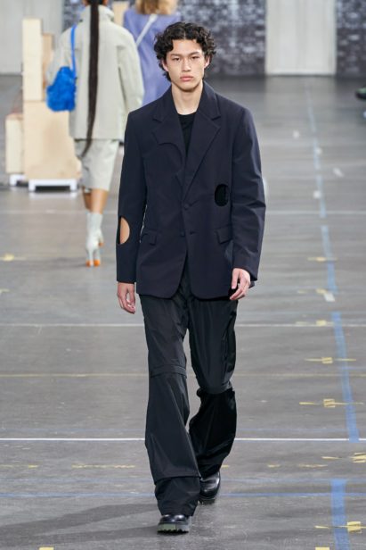 00052-off-white-fall-2021-credit-alessandro-lucioni-gorunway