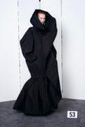 00053-balenciaga-couture-fall-21-credit-brand