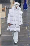 00053-off-white-fall-2021-credit-alessandro-lucioni-gorunway