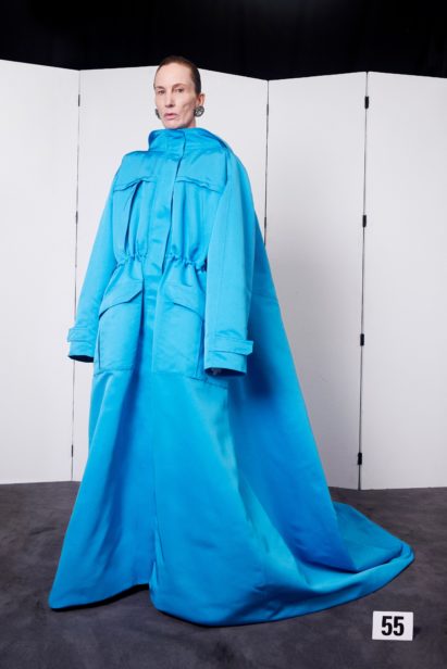 00055-balenciaga-couture-fall-21-credit-brand