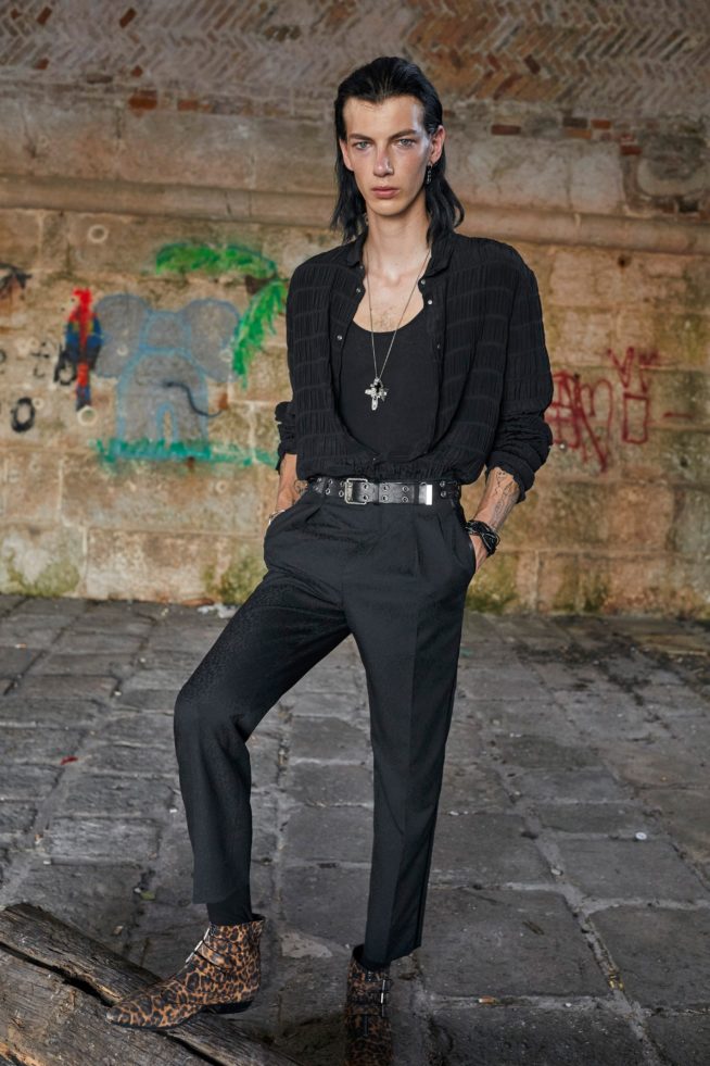 00057-saint-laurent-mens-ss22-venice-credit-brand