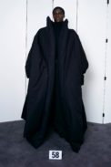 00058-balenciaga-couture-fall-21-credit-brand
