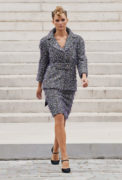 05_look_005