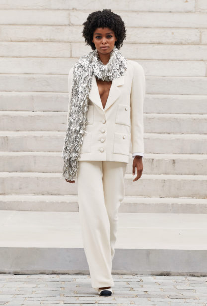 24_look_024