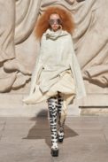 00005-rick-owens-spring-22-rtw-paris-credit-gorunway