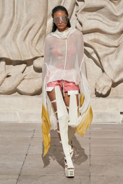 00010-rick-owens-spring-22-rtw-paris-credit-gorunway