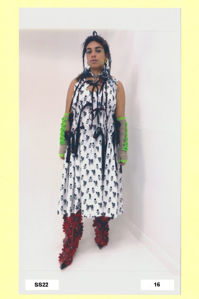 00016-chopova-lowena-spring-22-rtw-london-credit-brand