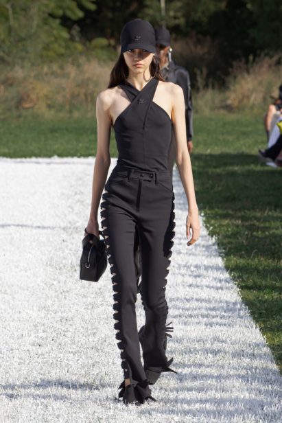 00018-courreges-ss22-rtw-paris-credit-courreges