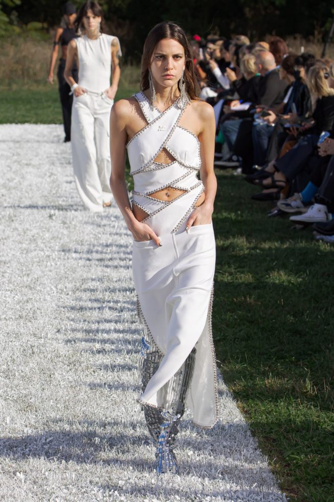 00020-courreges-ss22-rtw-paris-credit-courreges
