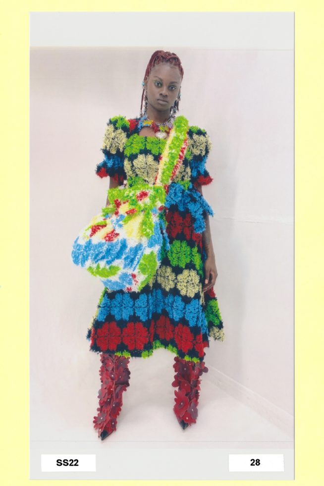 00028-chopova-lowena-spring-22-rtw-london-credit-brand