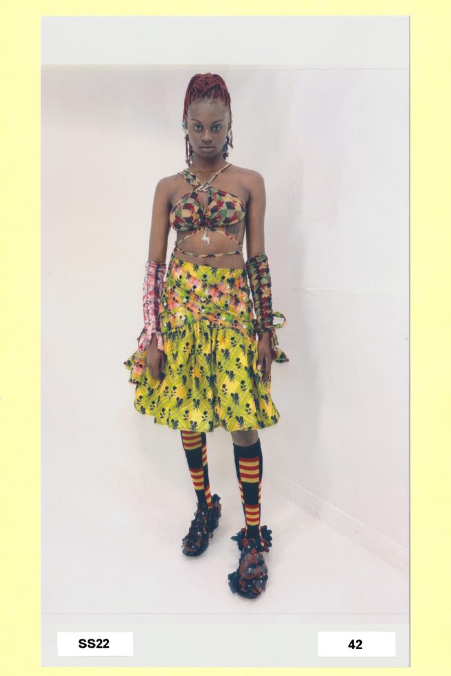00042-chopova-lowena-spring-22-rtw-london-credit-brand