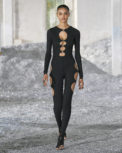 burberry-spring_summer-2022-womenswear-presentation-collection-look-26-chisom_001