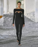 burberry-spring_summer-2022-womenswear-presentation-collection-look-32-sacha_001