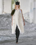 burberry-spring_summer-2022-womenswear-presentation-collection-look-33-rianne_001
